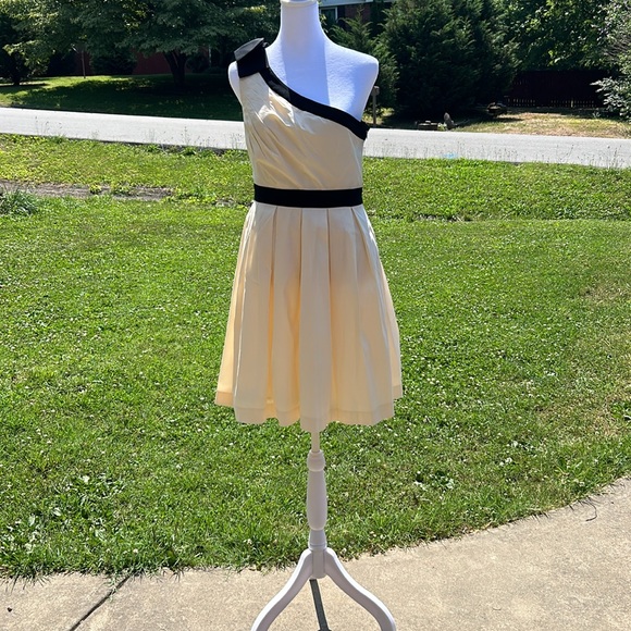 Damaged Size 8 Fever One Shoulder Cocktail Dress - Picture 1 of 7
